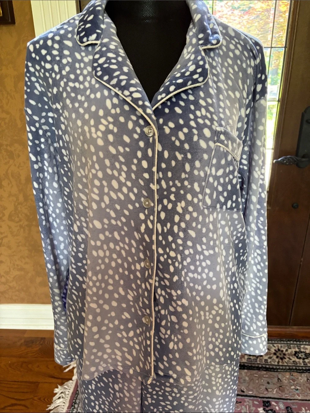 Donna, Karan pajamas - Picture 2 of 7